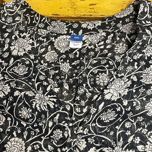 Old Navy Dark Floral Peplum Top Blouse Sz XXL Smocked Sheer Boho - Picture 3 of 8